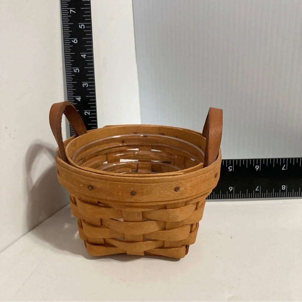 LONGABERGER 1997 Small Mini Round Planter Basket Leather Handles 4.5 x 3 in Tall
